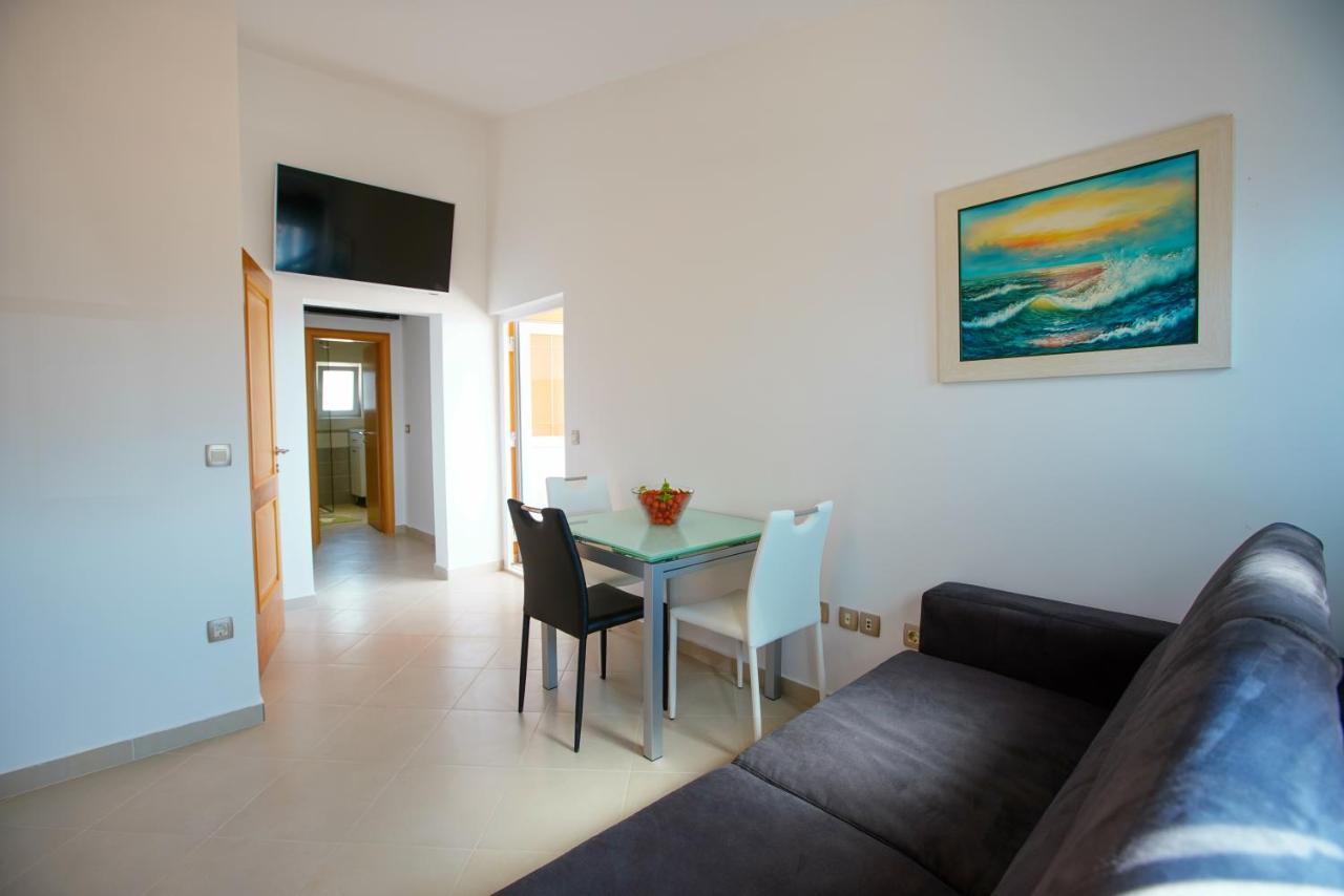 Maslina & Lavanda Apartman Podstrana Kültér fotó